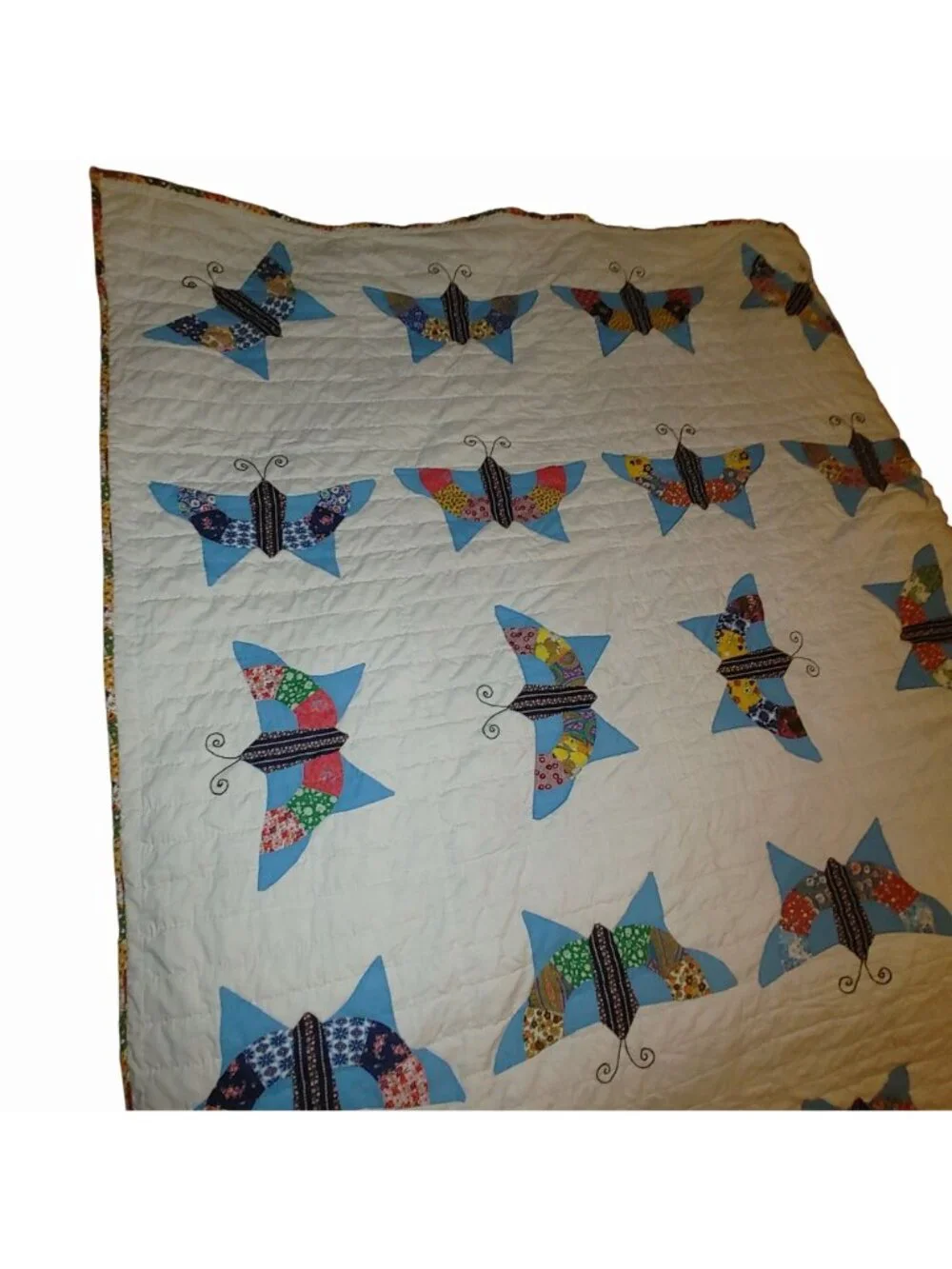 1970s Butterfly Quilt Vintage Handmade Multi Color Patchwork Appliqué 80 by 64